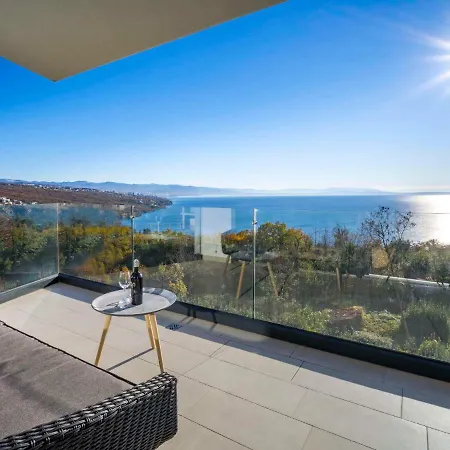 Apartment Sky View Opatija